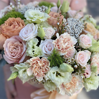 Какие цветы выбрать для букета невесты: живые или искусственные