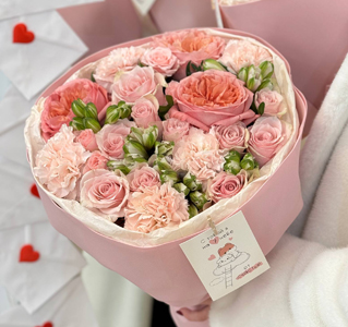 красивые букеты и композиции