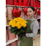 Желтая роза