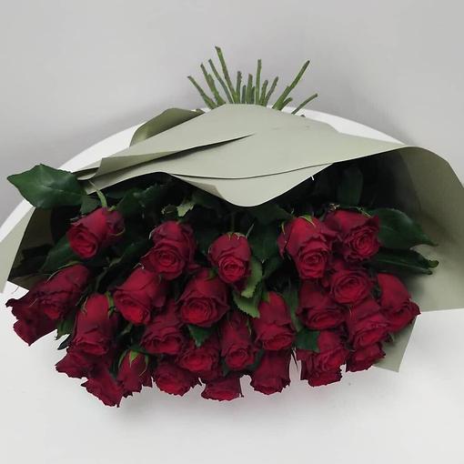 АКЦИЯ! Скидка 30% на букет красных роз (70 см) из Эквадора! 