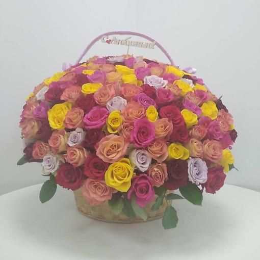 Букет из кенийских разноцветных роз 